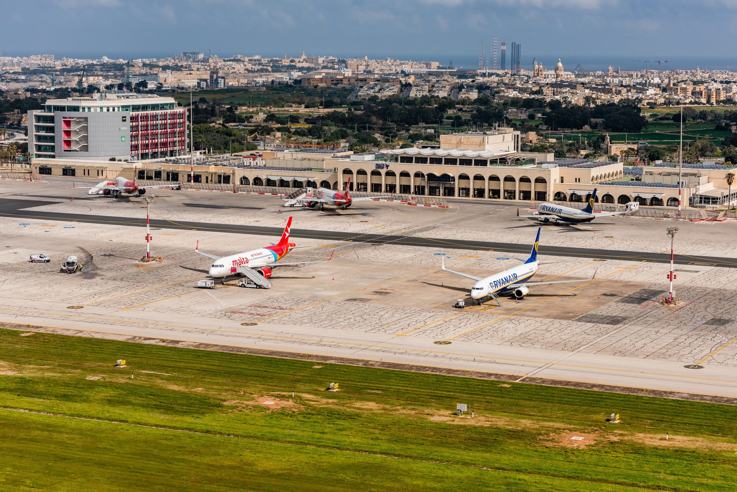 Thumbnail for Malta International Airport eyeing 5.4 million passengers for 2022